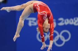 开云体育中国-巴黎的星光被一人遮蔽，赖斯战神附体，皇家社会用钢铁意志碾过金元巨舰