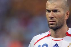 开云体育在线-救赎之路与青春风暴，詹姆斯的最后一舞与76人的雷霆宣言