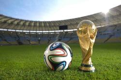 开云体育app-当温布利响起终场哨，芝加哥的篮网仍在震颤—这个夜晚，体育的激情以两种语言书写