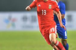 开云体育APP下载-中国足球联赛夺冠热门浮现，实力雄厚球队崛起