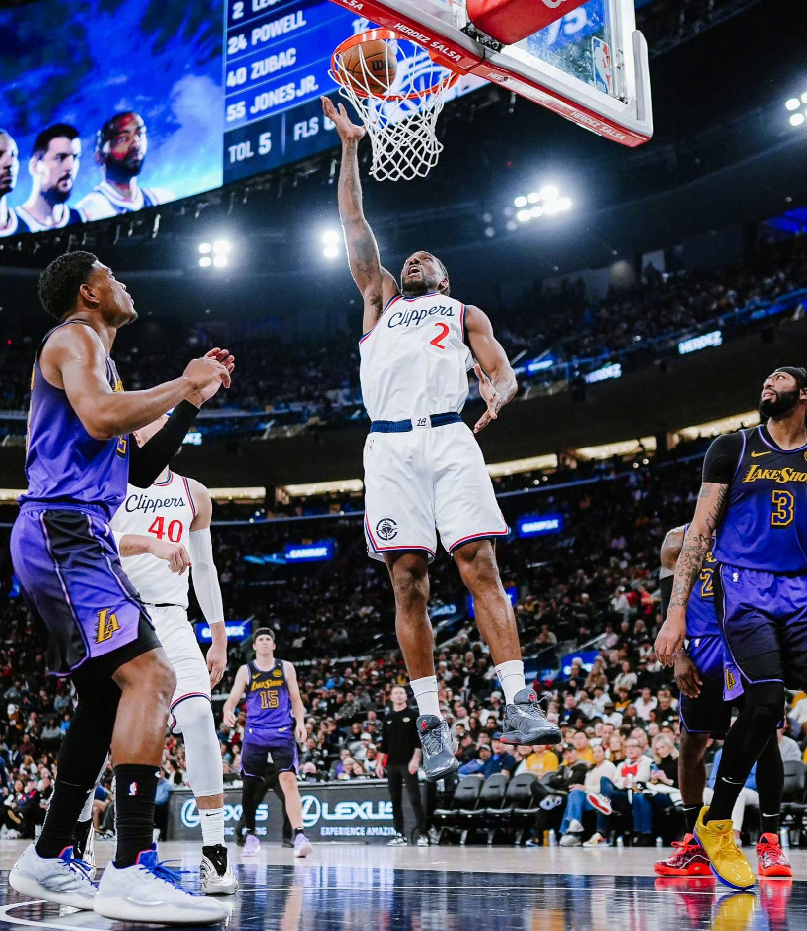 快船胜公牛保持主场不败