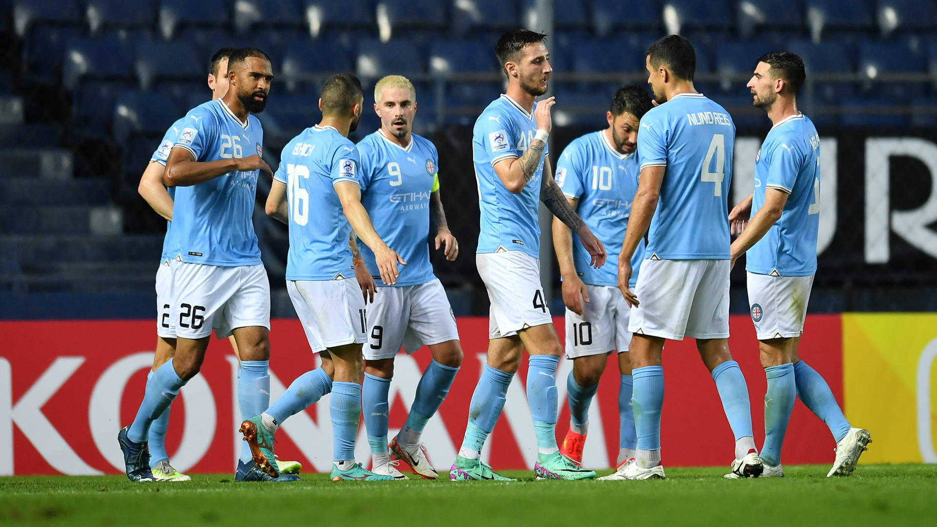 格林夹凡客场逆转广岛三箭，晋级下一轮