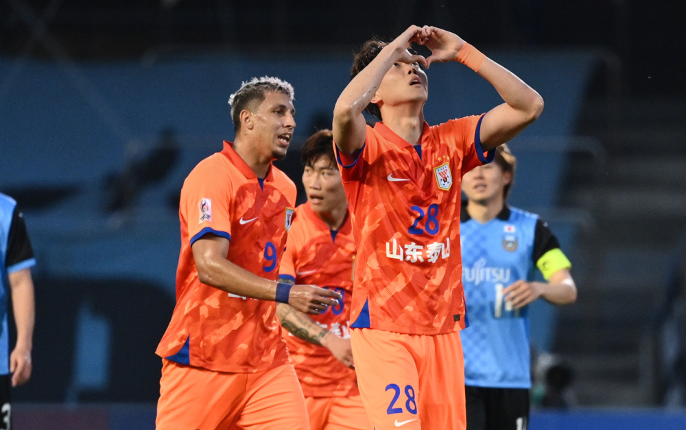 沙特侯赛因击溃对手,实现亚冠逆袭 沙特侯赛因击溃对手,实现亚冠逆袭