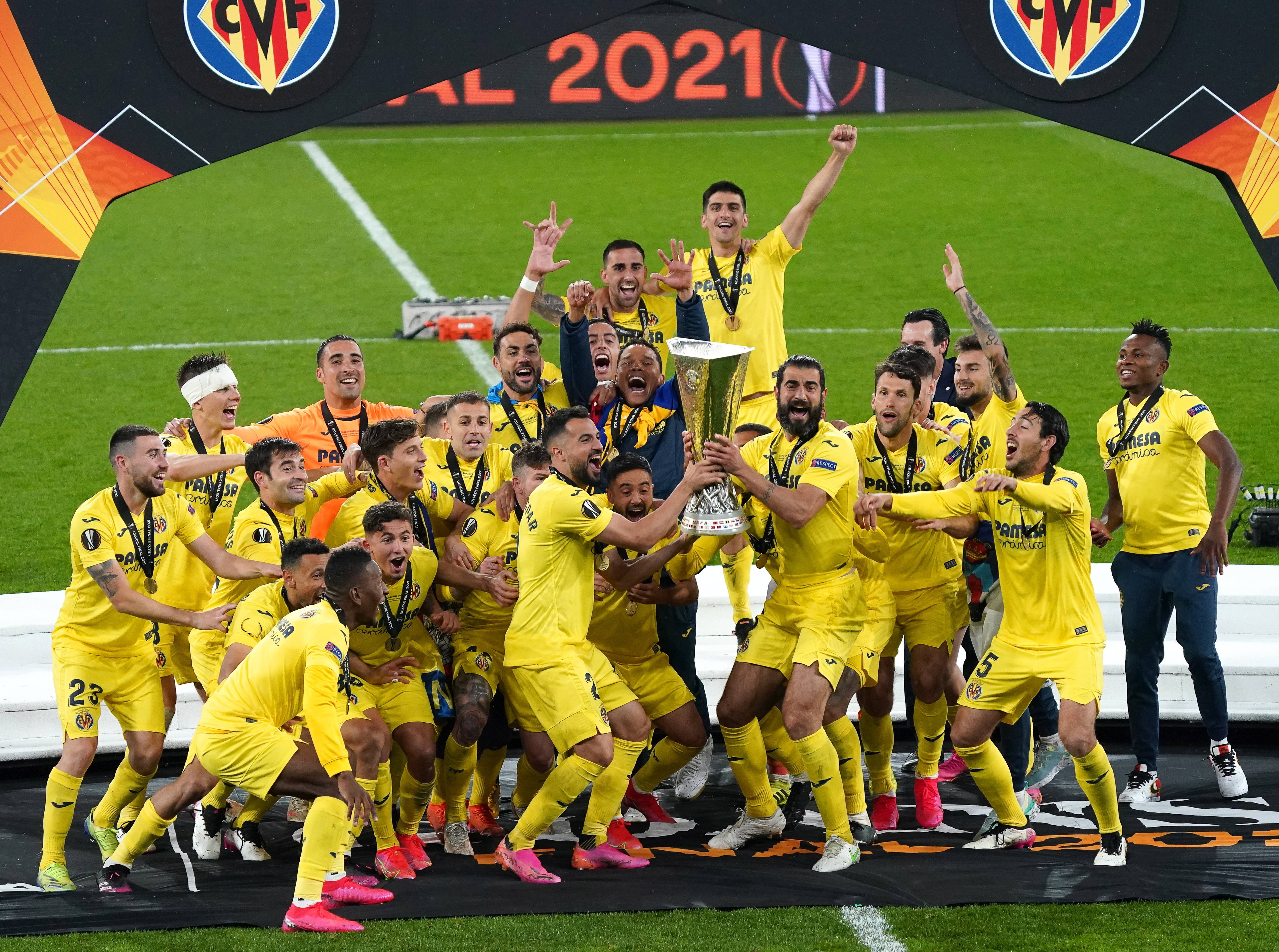 比利时队连逼欧洲杯八强