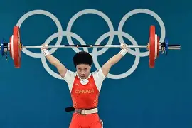 摩洛哥举重选手刷新重量纪录