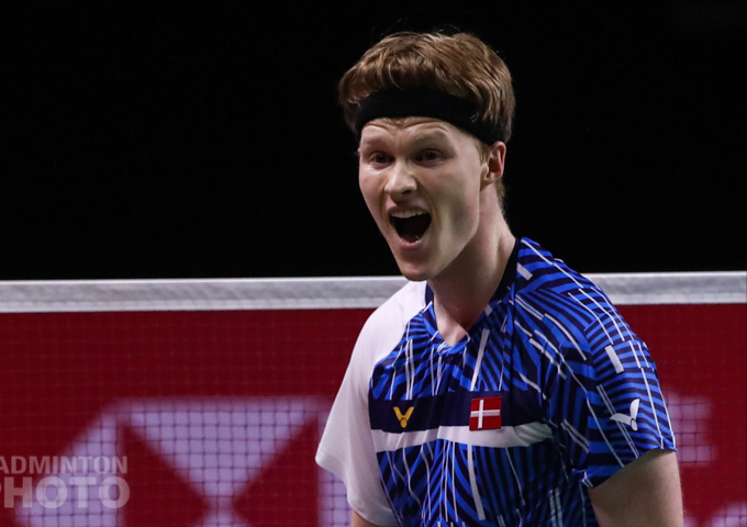 包含印尼队鏖战马来西亚队,安赛龙点燃赛场的词条 包含印尼队鏖战马来西亚队,安赛龙点燃赛场的词条