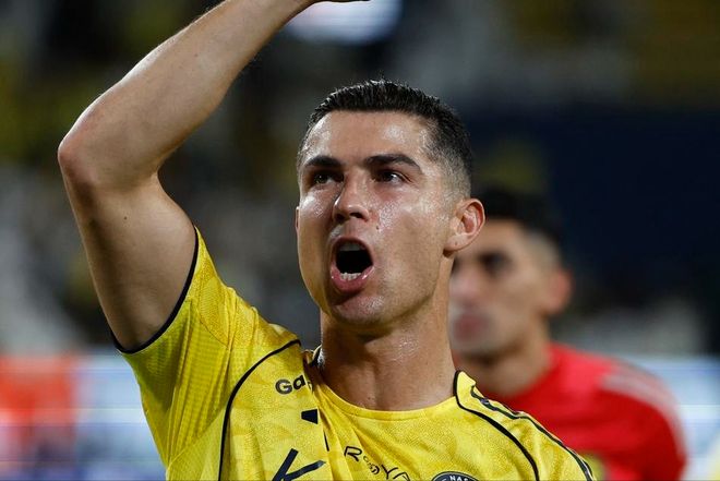 关于荷兰绝地反击乌拉圭,C罗高光表现的信息 关于荷兰绝地反击乌拉圭,C罗高光表现的信息