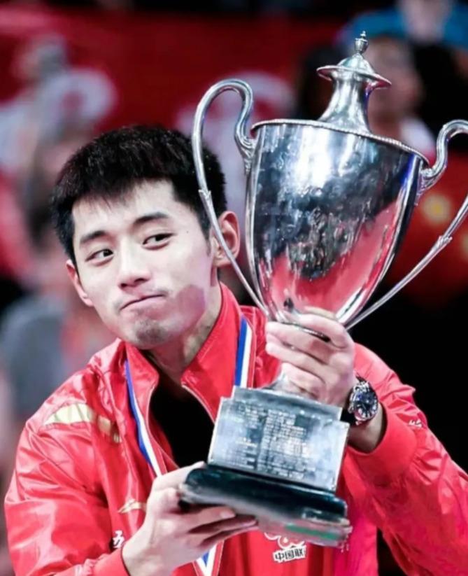 中国队鏖战瑞典队，张继科带队取胜