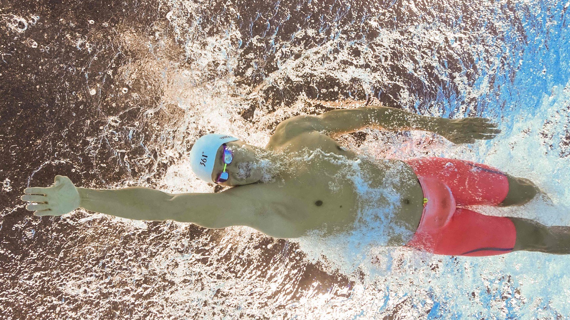 绝杀与扛鼎，体育世界里两种极致的英雄主义